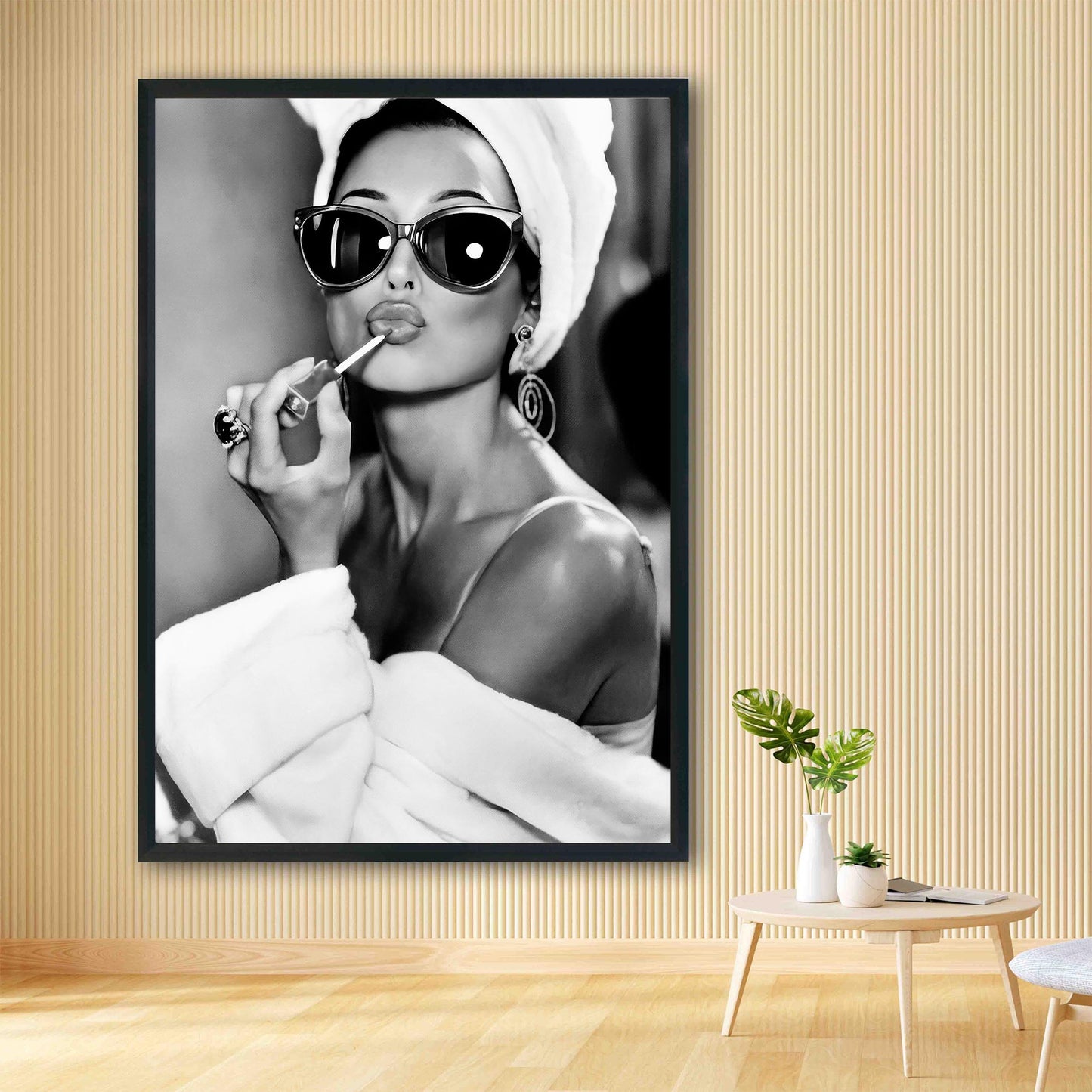 Audrey Hepburn Lipstick Print Vintage Fashion, Old Hollywood Feminist Poster - Black and White Wall Art