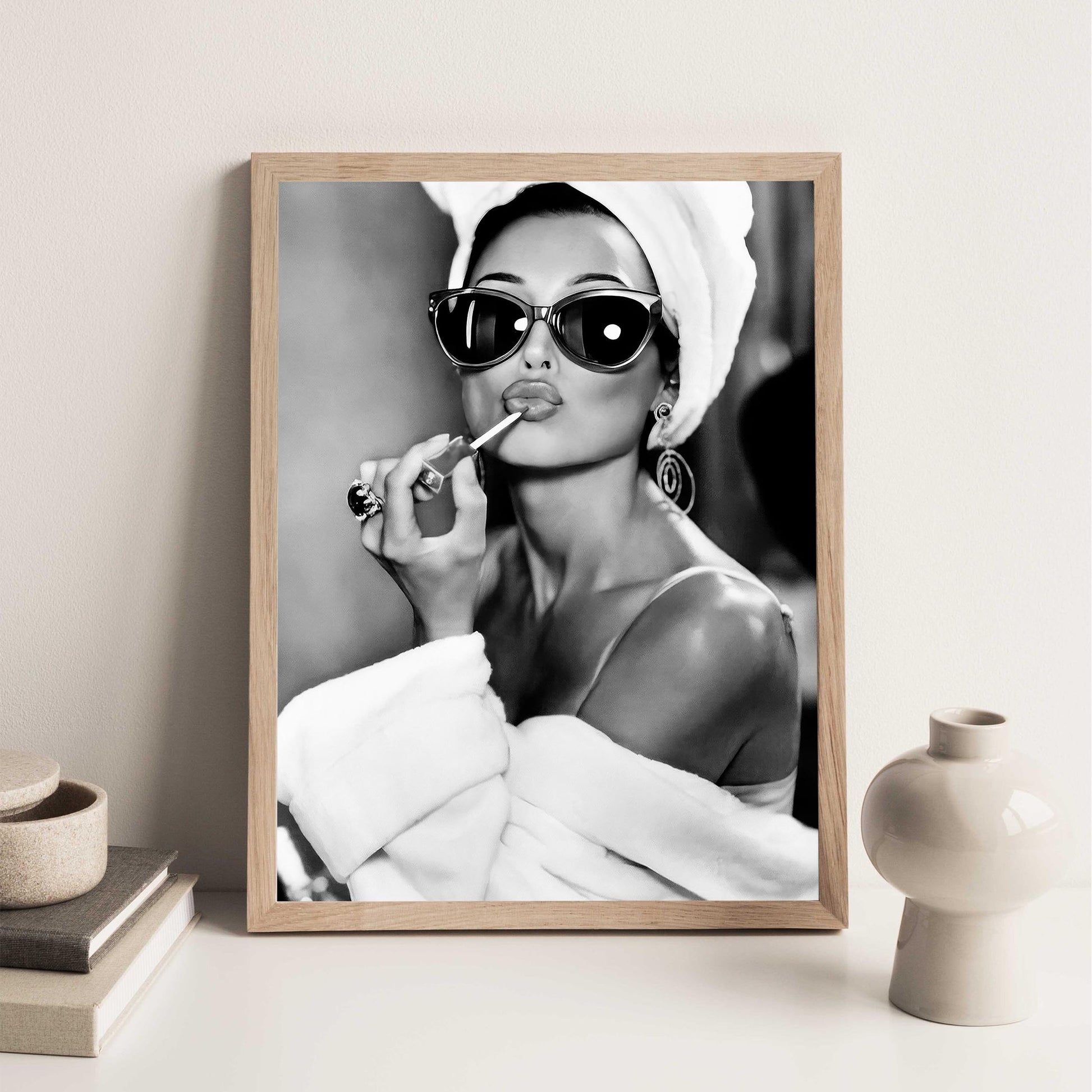 Audrey Hepburn Lipstick Print Vintage Fashion, Old Hollywood Feminist Poster - Black and White Wall Art