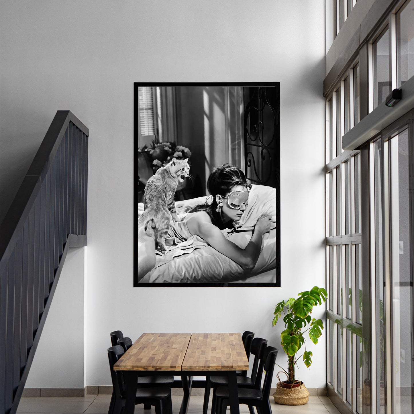 Audrey Hepburn Wall Art Breakfast at Tiffanys Poster, Black and White Print, Vintage Photo, Classic Hollywood Art - Retr